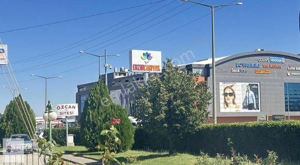 Remax Dem'de Canpark Avm Karşısı 4+1 180m2 Satılık Yapılı Daire