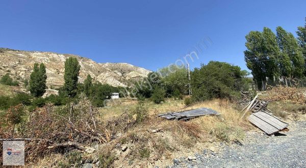 Remax Dem/den Işıkpınar Köyünde 4576 Mt2 Sulu Tarla