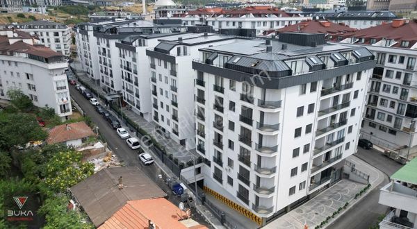 Marmara Üni. Komşu Güvenlikli Site İçerisinde Kiralık 1+1 Daire