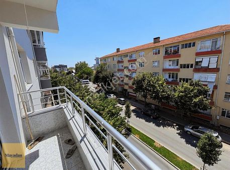 Mayadan Karakaş Mah. Waldroff Caddesinde 2+1 Satılık Daire