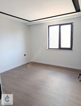 Çelebioglu Gayrimenkul Den Emek Mahallesinde 3+1 Üst Dubleks