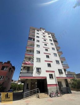 Kozan Gayrimenkulden Belediye Petrolu Yakınında Kombili 3+1