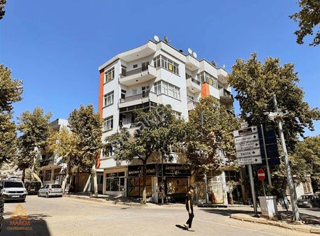 Marem'den Çocuk Bahçesi Orduevi Karşısında Köşebaşı Kiralık 2+1