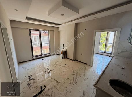 Meşinci Emlaktan Modernevlerde Sıfır 1+1 Daire