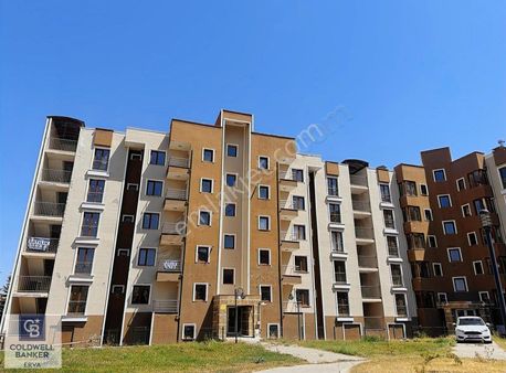 Ballıkuyumcu Mah. Akdeniz Meltem Sitesinde Fırsat 3+1 Daire