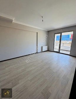 Cengiz Vip Gayrimenkul Den 2+1 İskanlı Daire
