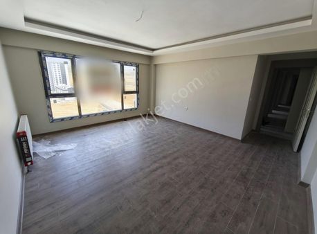 Batıkent Yuva'da Oturuma Hazır, 120 M2 Sıfır 3+1 İskanlı Daire
