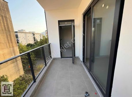 Ertuğrul'dan Deniz Manzaralı 1+1 Satılık Daire