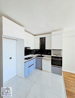 Merkezi Konumda Geniş Kullanışlı Fırsatt Daire