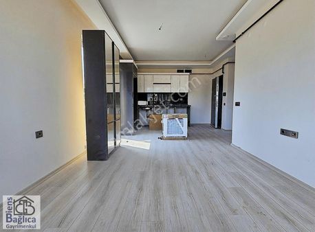 Merkezi Konumda Geniş Kullanışlı Fırsat Daire