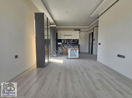 Turgut Özal Bulvarına Yakın Çok Merkezi Yerinde Sıfır Geniş