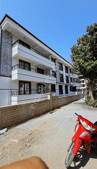 Gömeç Köy Emlak'tan Satılık 3+1 Evebeyin Banyolu Sıfır Daire