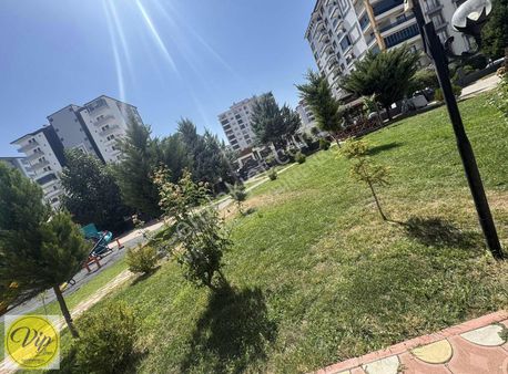 Vip Line Gayrimenkul Tecde Göngör Caddesi Kiralık Daire 3+1