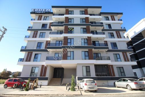 Aksaray Tacin Mah. Konya Yoluna Yakın Sıfır Lüks Kiralık 1+1 Eşyalı Daire