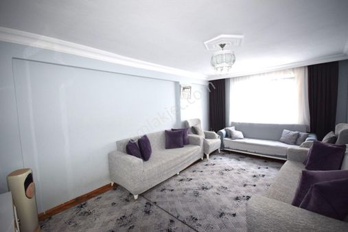 Goldhouse Dan Satılık Bahçelievler De Geniş 2+1 Daire