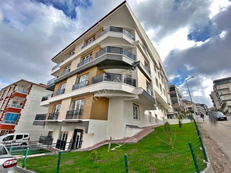 3+1 Sıfır Orta Kat Oturuma Hazır Etlik Ş.hastanesine 6km İskanlı