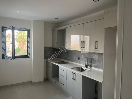 Didim Hisar Mahallesinde 2+1 Ayrı Mutfak Daire