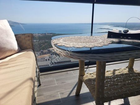 Full Deniz Manzaralı Ve Mobilyalı 2+1 Daire