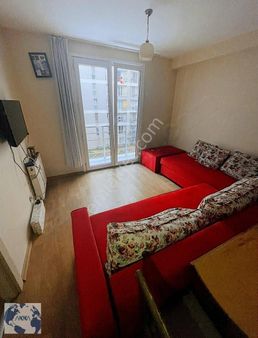 Metrobüse Yakın New Rezidansta 1+1 Eşyalı Kiralık Daire