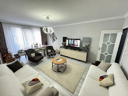 Yükselden Kadıköyde Şık Geniş M2 Lüx 3+1 Fırsatı Kaçırmadan Ara