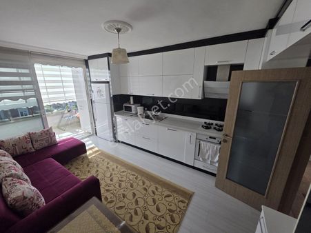 Arkadaş Emlaktan Bahçelievlerde Mahallesinde 3+1 Satılık Daire