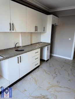 Balkan Kizilcikli Da Bahçe Katı Site İci Satilik 3+1