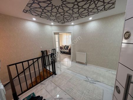 Mürsel Uluç'ta 953 Cad.üzerinde