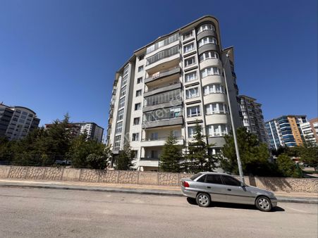 Ahi Mesutta Park Manzaralı Satılık Ara Kat 3+1 Daire