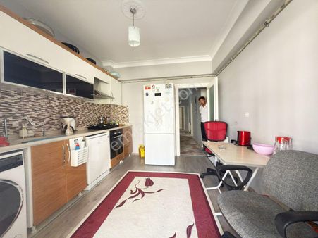 Yıldız'dan Kuruş Masrafsız Merkezi Konumda 3+1 !!!