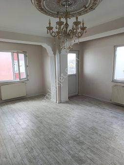 Es Emlaktan Yeşilpınar Mah Satılık 5+1 Dubleks Daire