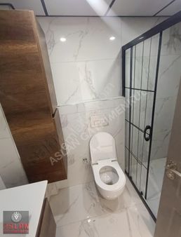 Aslan Emlak Gayrimenkulden Çamlıcada Satılık 2+0