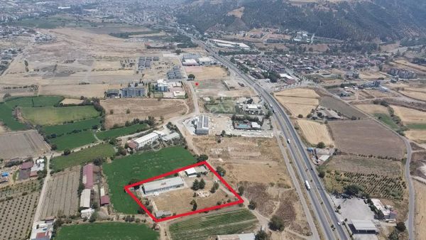 Caferbey'de 11.000 M2 Sanayi Arsası