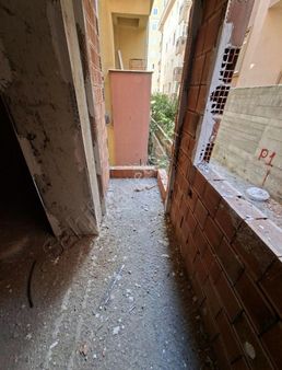 2+1 Fınans Merkezine Yakin Kredıye Uygun Yuksek Giriş