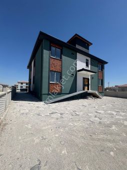 Gürhan Gayrimenkulden Satılık Bölgenin En Uygun Dairesi