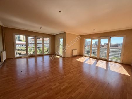 Güneşpark Evleri 3. Etap Atakent Halkalı 4+1 Kiralık Daire