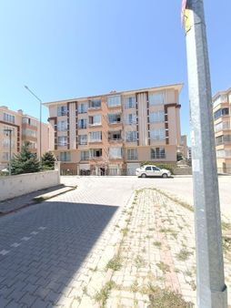 Birimden Satılık Yarenler Mahallesinde Arakat Asansörlü