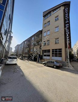 Ünüvar Emlak Gayrimenkul'den Çarşı Merkezde Kiralık Dükkan