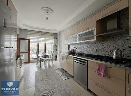 Turyap Metropol'den Kuyuönü 'nde 3+1 Az H*sarlı Satılık Daire