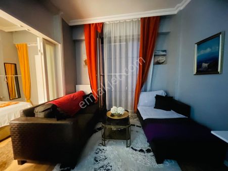 4.levent Sapphire Avm'ye Komşu 1+1 Eşyalı Kiralık Daire.
