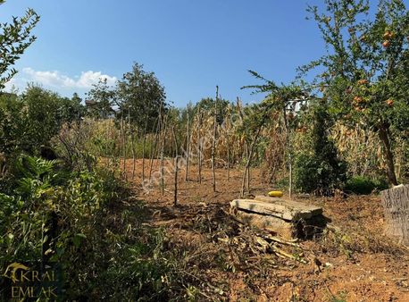 Yukarı Mahallede 372 M2 İmarlı Satılık Arsa