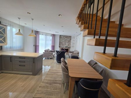 Denize 400 Metre • Özel Havuzlu • Tam Müstakil • Sıfır Villa