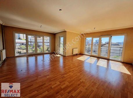 Güneşpark Evleri 3. Etap Atakent Halkalı 4+1 Satılık Boş Daire