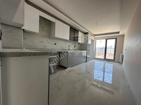 Pınarbaşı Mahallesi'nde Sıfır 4+1 Daire!