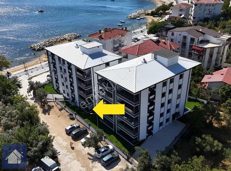 *yiğit Emlak Armutlu'dan*denize Sıfır*ultra Lüks*sıfır 2+1