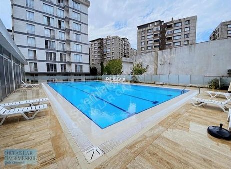 Çekmeköy Taşdelen Zin D Zen Site İçerisinde 1+1 Kullanışlı