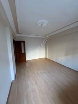 Ergon Emlaktan Yenidoğan Mahallesinde 3+1 Kiralık Daire