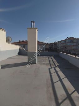 Çağlayan'da 240m2 5+1 Dubleks 50m2 Teraslı Yapılı Balkonlu Yalıtımlı Otoparklı Manzaralı Satılık