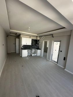 Evim-nur'dan Körfez Mh 1+1 1.kat Geniş Balkonlu Ara Kat Krediye Uygun Sıfır Fırsat Daire