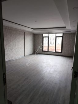 Yavuz Emlak Tan Satılık Daire Arakat Karaköprü 50mt Yola Sıfır 5 Oda 230mt Lüks Daire