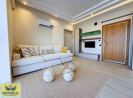 Şengül Gayrimenkul'den Adliye Yol Üstü Satılık 1+1 Suit Daireler